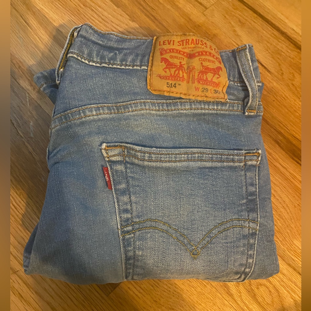Levis 514